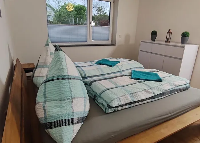 Moderne Ferienwohnung Gartenblick